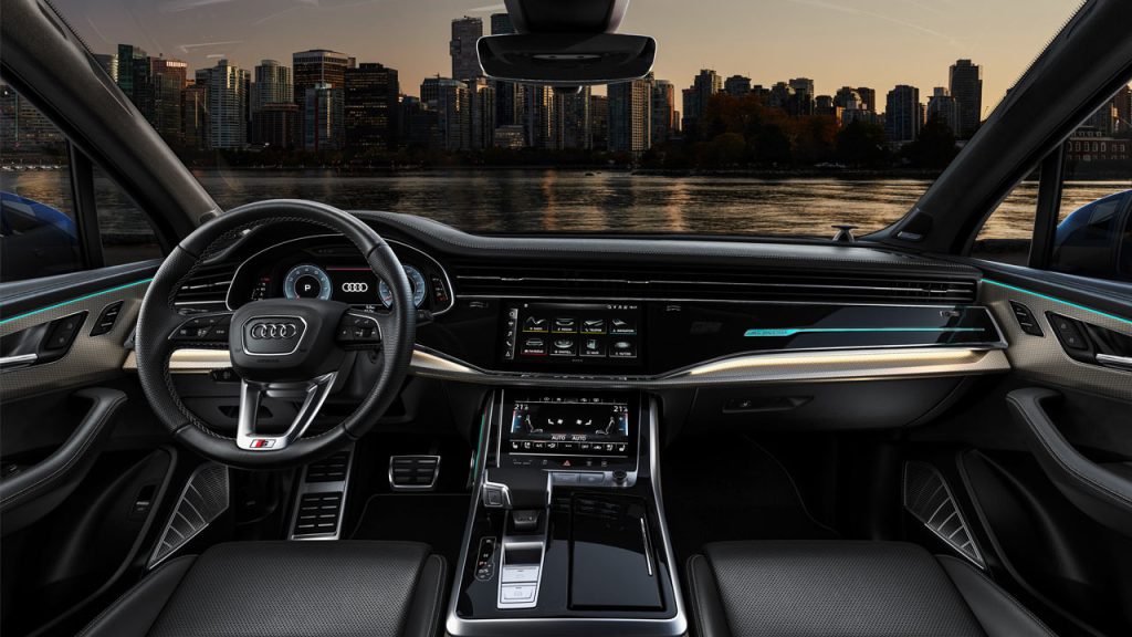 2024-Audi-Q7-interior