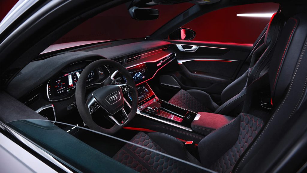 2024-Audi-RS-6-Avant-GT-interior_2