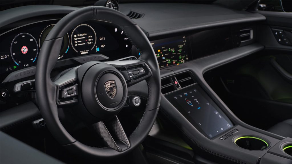 2024-Porsche-Taycan-Turbo-Cross-Turismo_interior_2