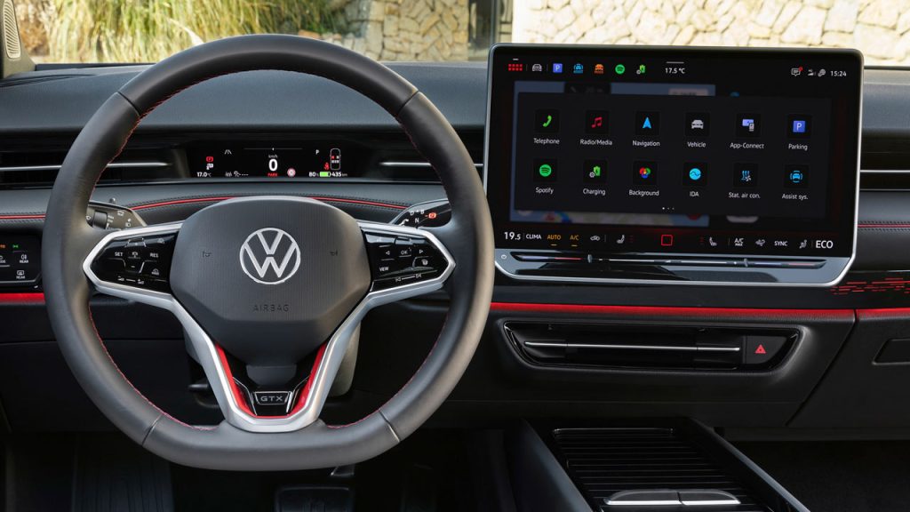 Volkswagen-ID.7-GTX-Tourer-interior-steering