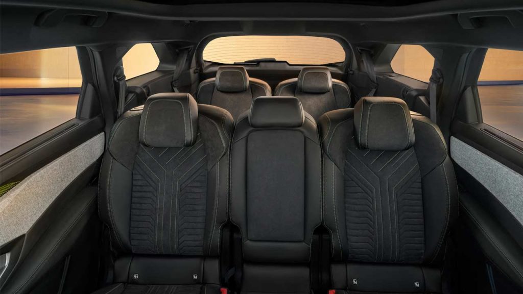 2024-Peugeot-E-5008-interior-seats