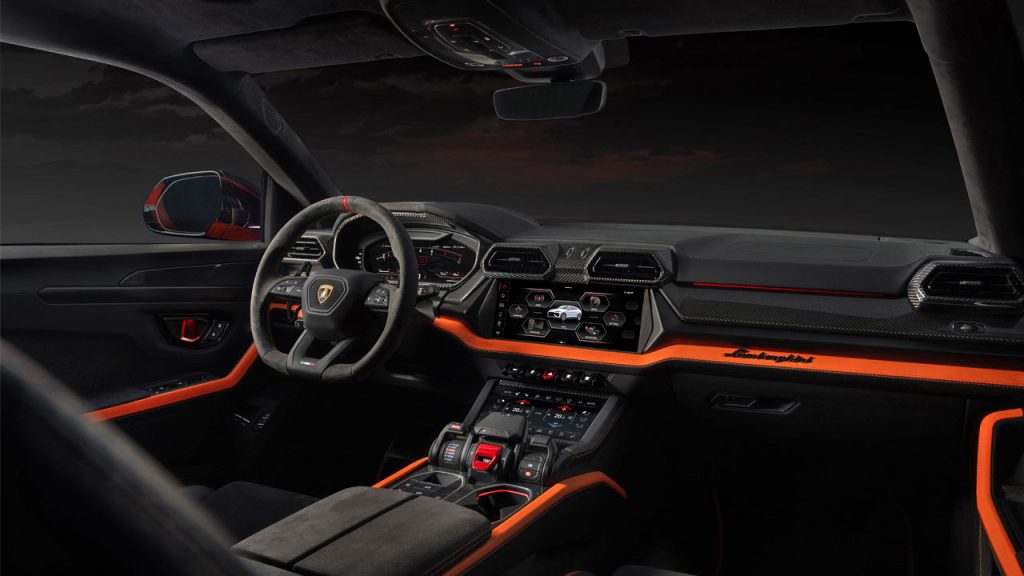 Lamborghini-URUS-SE-interior_2