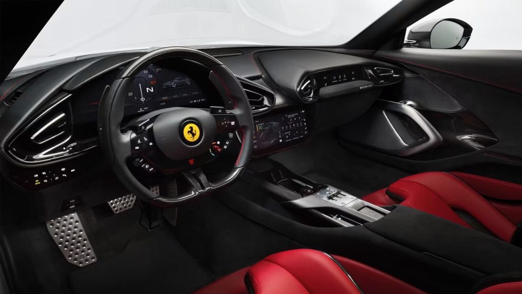 Ferrari-12Cilindri_interior