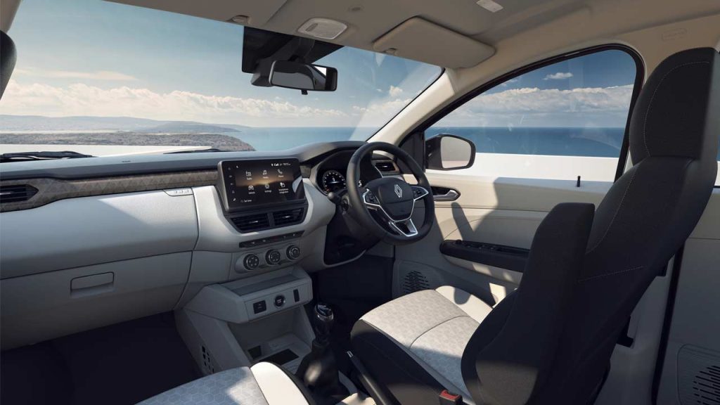 2025-Renault-Triber-facelift-interior