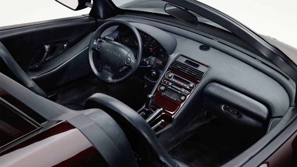 Acura-NSX-Roadster-from-The-Avengers-interor