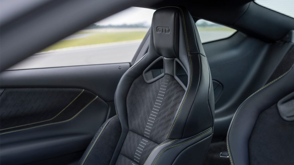 Ford-Mustang-GTD-Liquid-Carbon-interior-seats