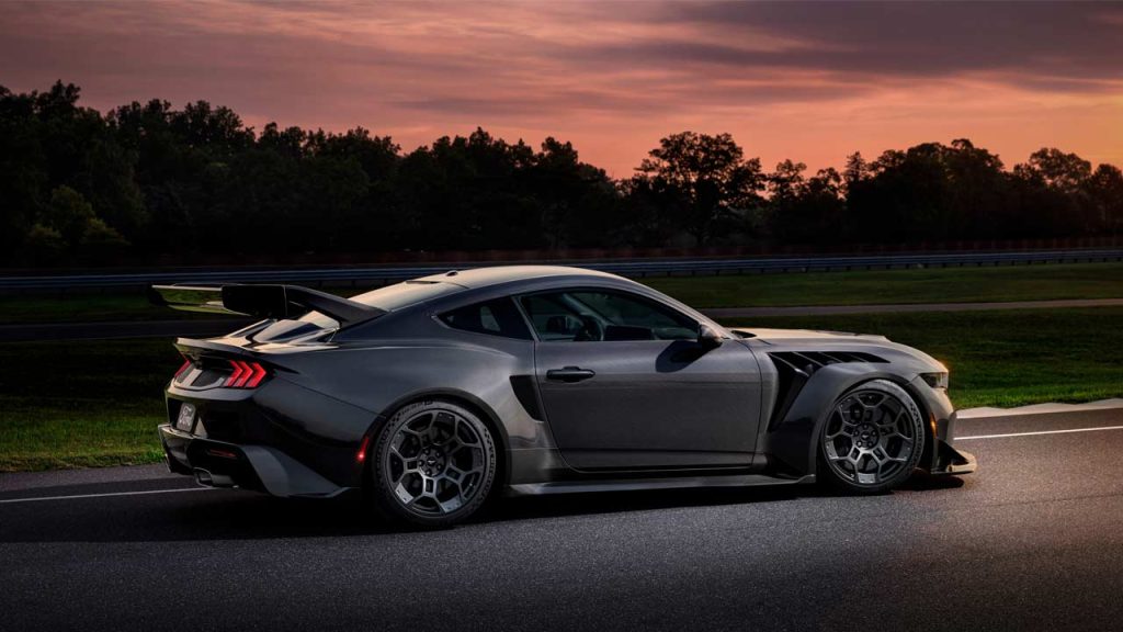 Ford-Mustang-GTD-Liquid-Carbon_2