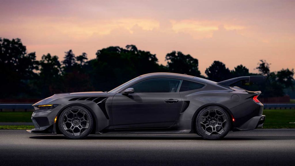 Ford-Mustang-GTD-Liquid-Carbon_4