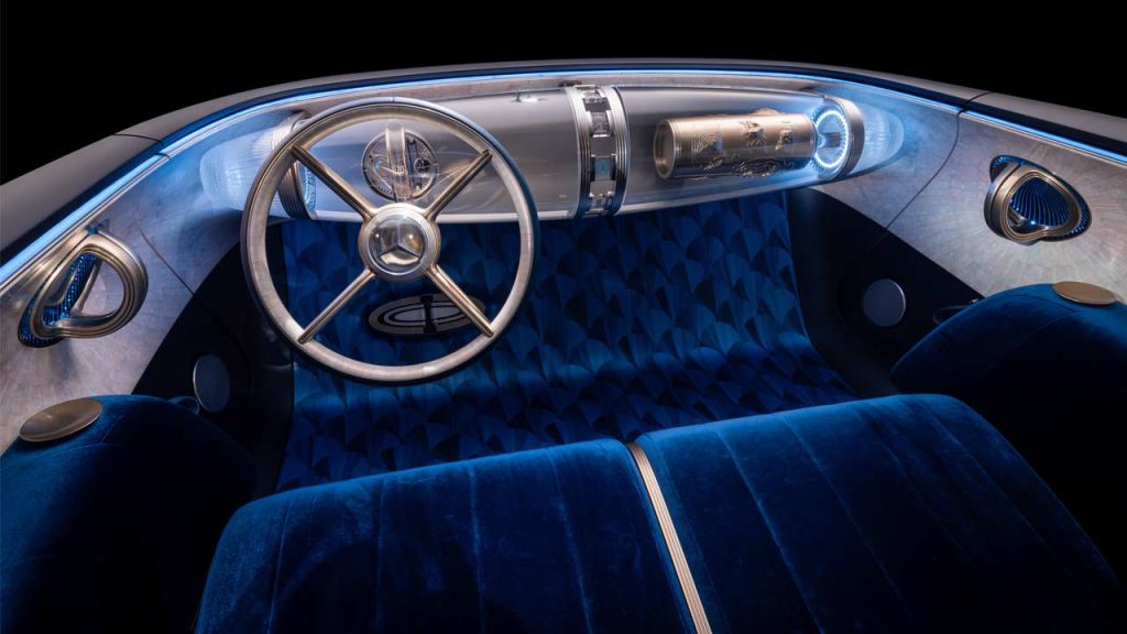 Mercedes-Benz-Vision-Iconic-interior