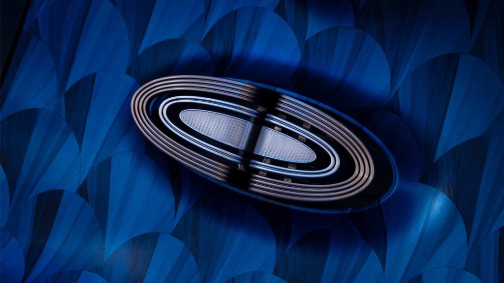 Mercedes-Benz-Vision-Iconic-interior-pedals