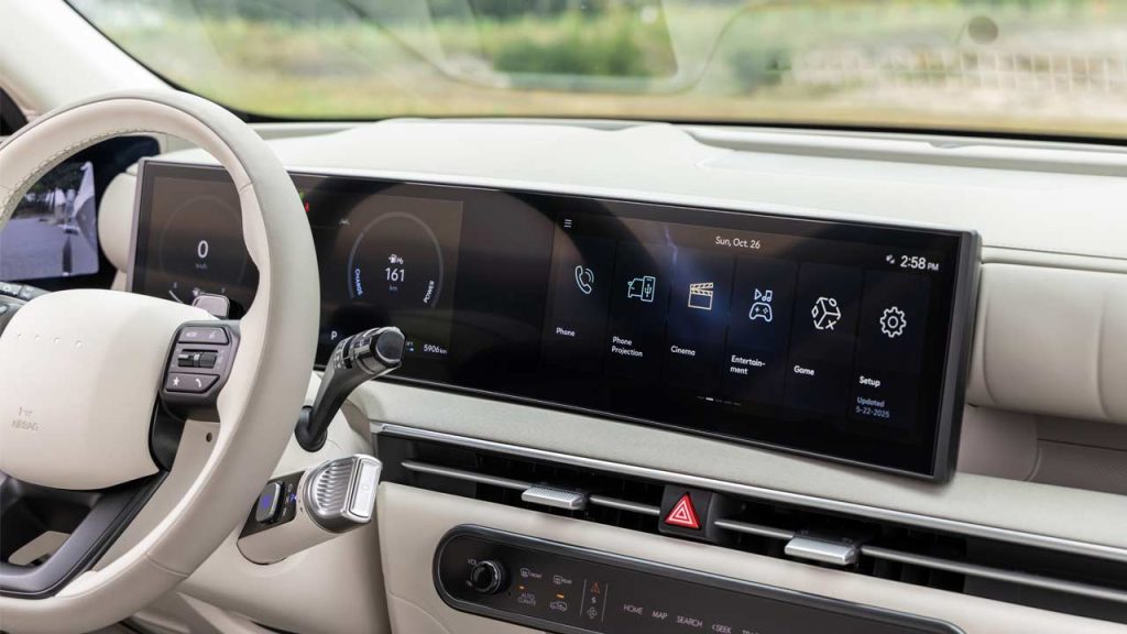2026-Hyundai-Nexo-interior-touchscreen