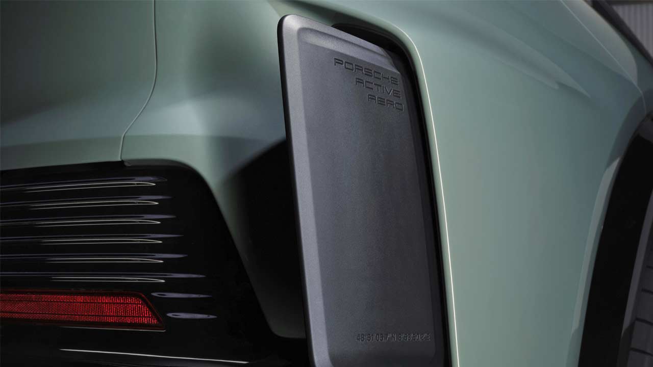 2026-Porsche-Cayenne-Turbo-Electric-rear-aero-blades_2