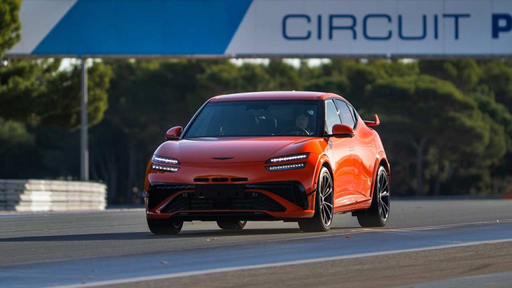 Genesis-GV60-Magma_4