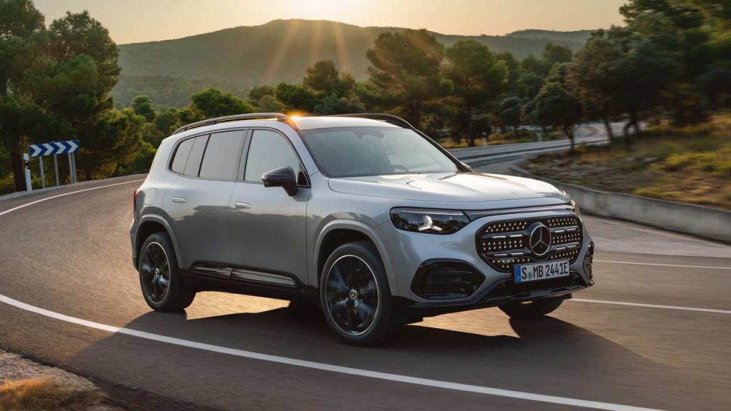 2026-Mercedes-Benz-GLB