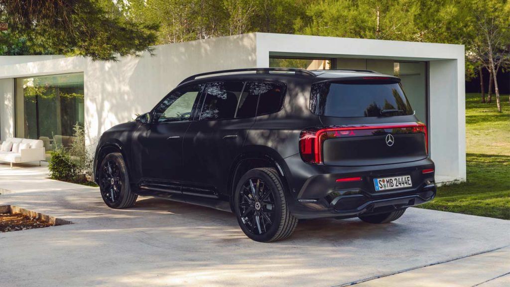 2026-Mercedes-Benz-GLB_2